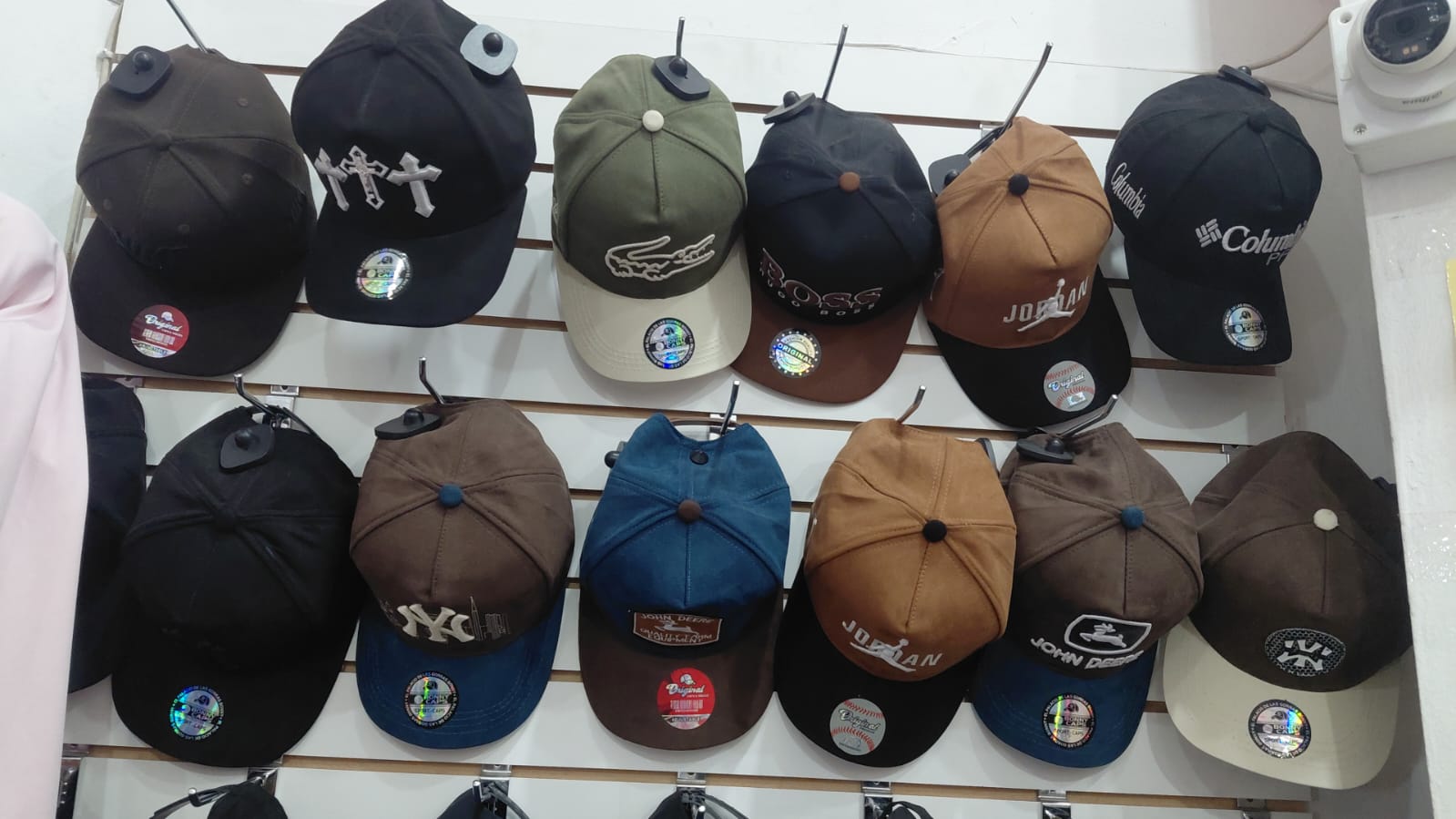 GORRAS